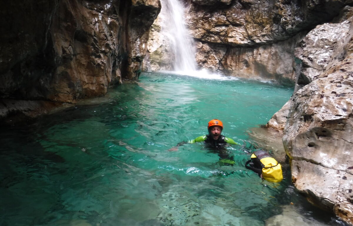 Grundlegendes Canyoning
